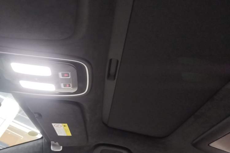 Used Deepal S09 2025 Four-Wheel Drive Ultra+ Custom Edition Headliner