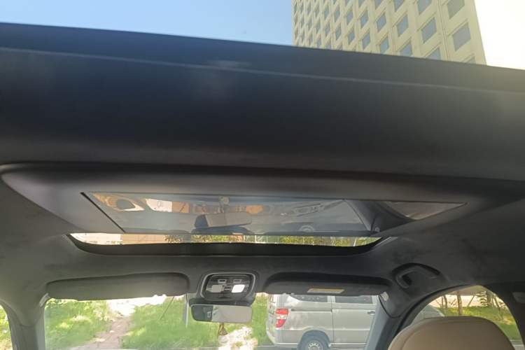 Used Deepal S09 2025 Four-Wheel Drive Ultra+ Custom Edition Headliner