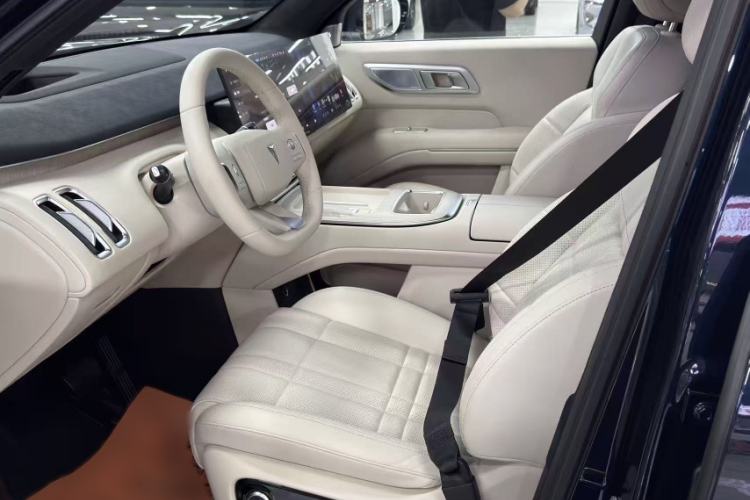 Used Deepal S09 2025 Four-Wheel Drive Ultra+ Custom Edition Interior 2