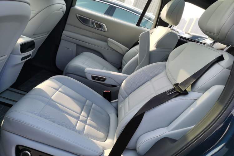 Used Deepal S09 2025 Rear-Drive Ultra+ Interior 4