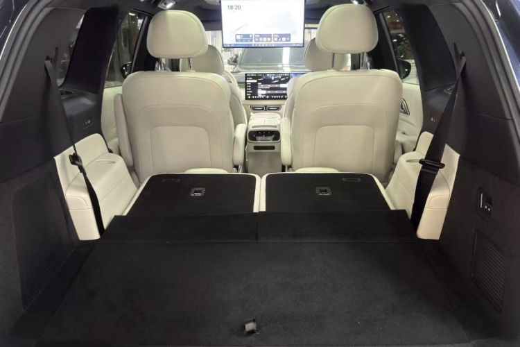 Used Deepal S09 2025 Four-Wheel Drive Ultra+ Custom Edition Interior 4