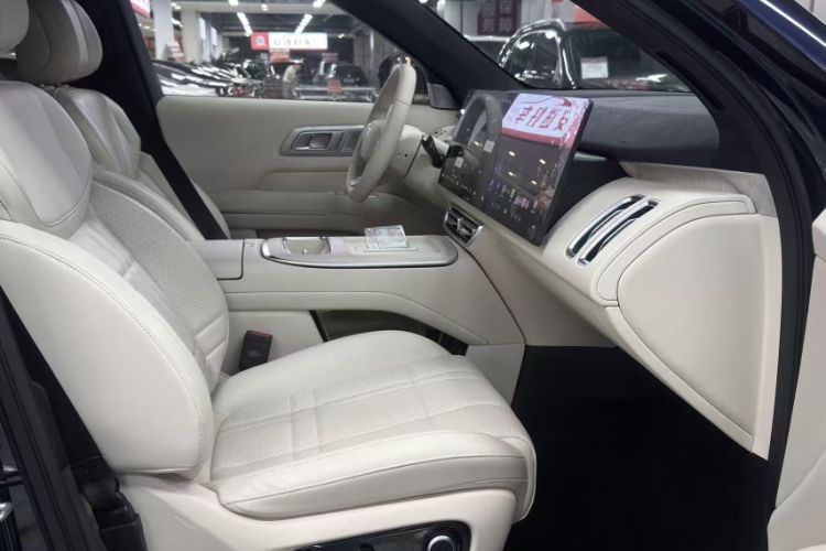 Used Deepal S09 2025 Four-Wheel Drive Ultra+ Custom Edition Interior 6