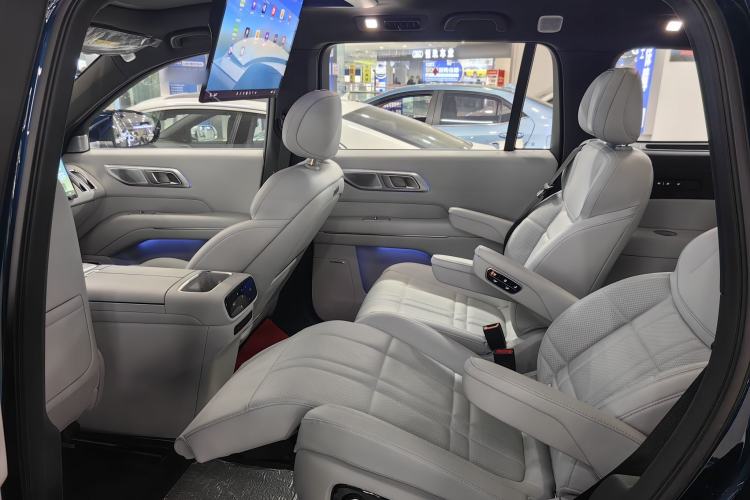 Used Deepal S09 2025 Rear-Drive Ultra Interior 7