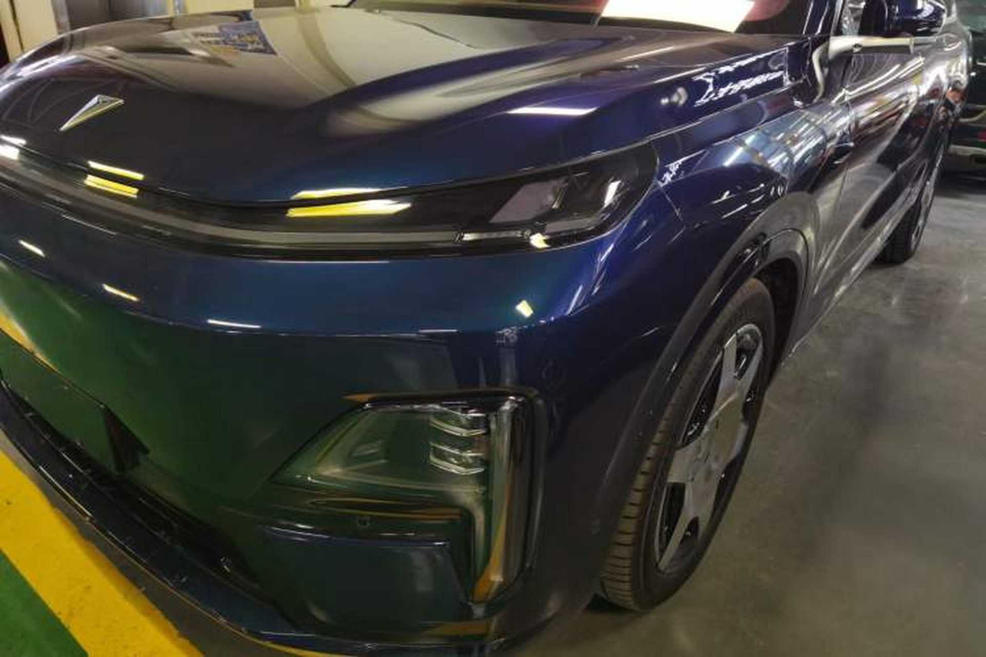 Used Deepal S09 2025 Four-Wheel Drive Ultra+ Custom Edition Left Front Headlight