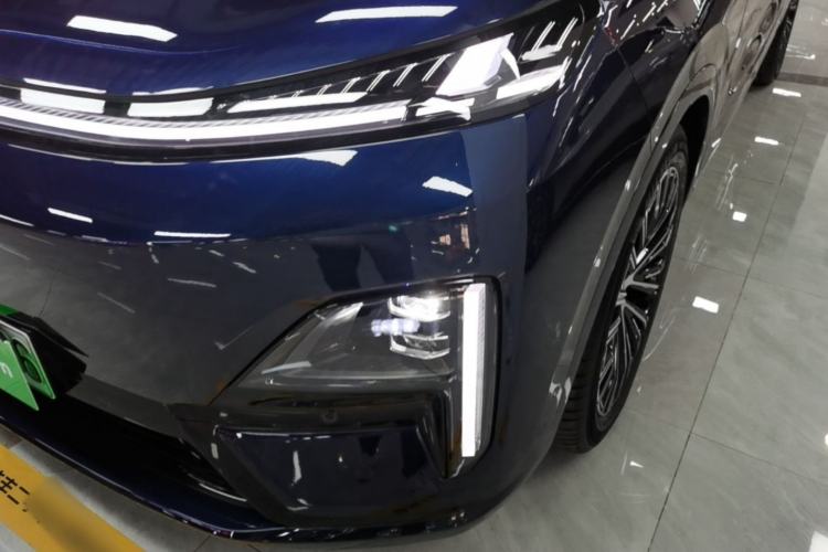 Used Deepal S09 2025 Four-Wheel Drive Ultra+ Custom Edition Left Front Headlight
