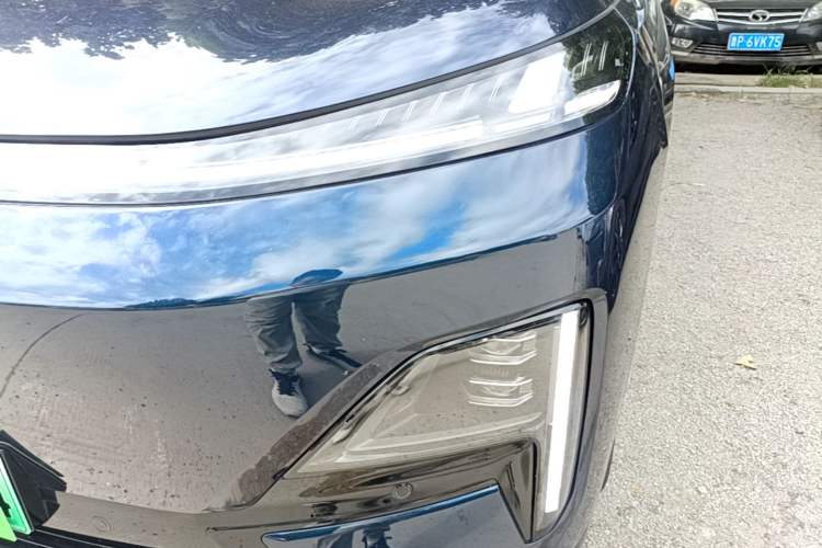 Used Deepal S09 2025 Model Rear-Wheel Drive Ultra+ Long-Range Version Left Front Headlight