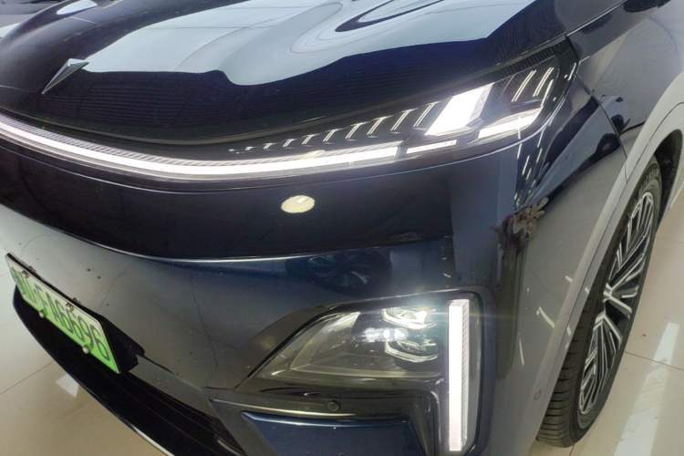 Used Deepal S09 2025 Four-Wheel Drive Ultra+ Custom Edition Left Front Headlight