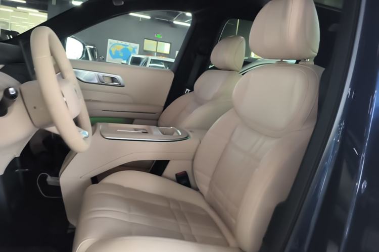 Used Deepal S09 2025 Four-Wheel Drive Ultra+ Custom Edition Left Front Seat