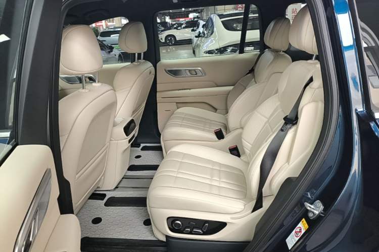 Used Deepal S09 2025 Rear-Drive Ultra+ Left Rear Seat