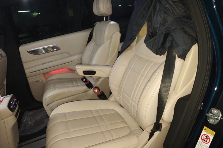 Used Deepal S09 2025 Four-Wheel Drive Ultra+ Custom Edition Left Rear Seat