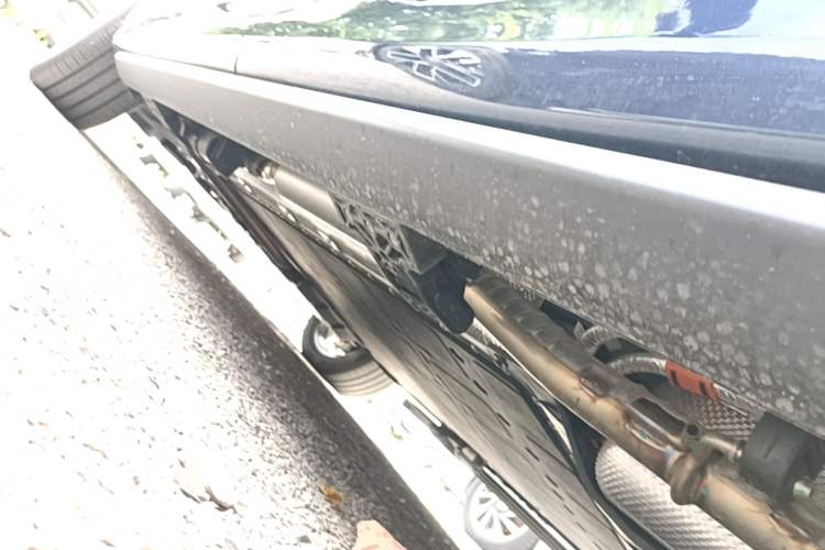 Used Deepal S09 2025 Model Rear-Wheel Drive Ultra+ Long-Range Version Left Side Sill