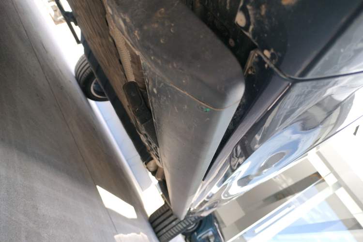 Used Deepal S09 2025 Four-Wheel Drive Ultra+ Custom Edition Left Side Sill