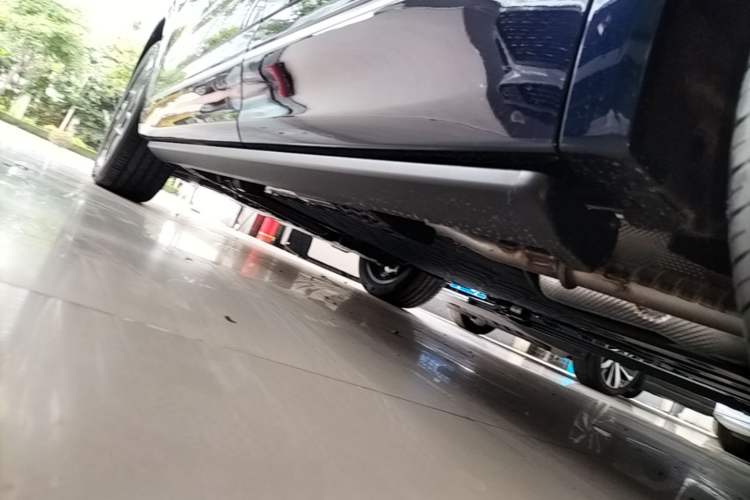 Used Deepal S09 2025 Rear-Drive Max Left Side Sill