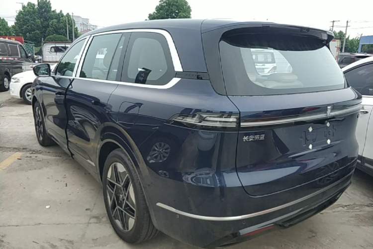 Used Deepal S09 2025 Model Rear-Wheel Drive Ultra+ Long-Range Version Rear Left 45 Deg