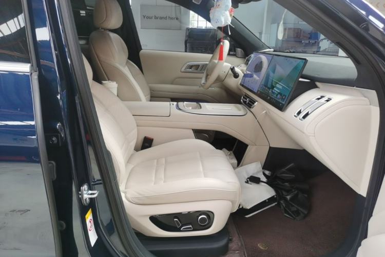Used Deepal S09 2025 Four-Wheel Drive Ultra+ Custom Edition Right Front Seat