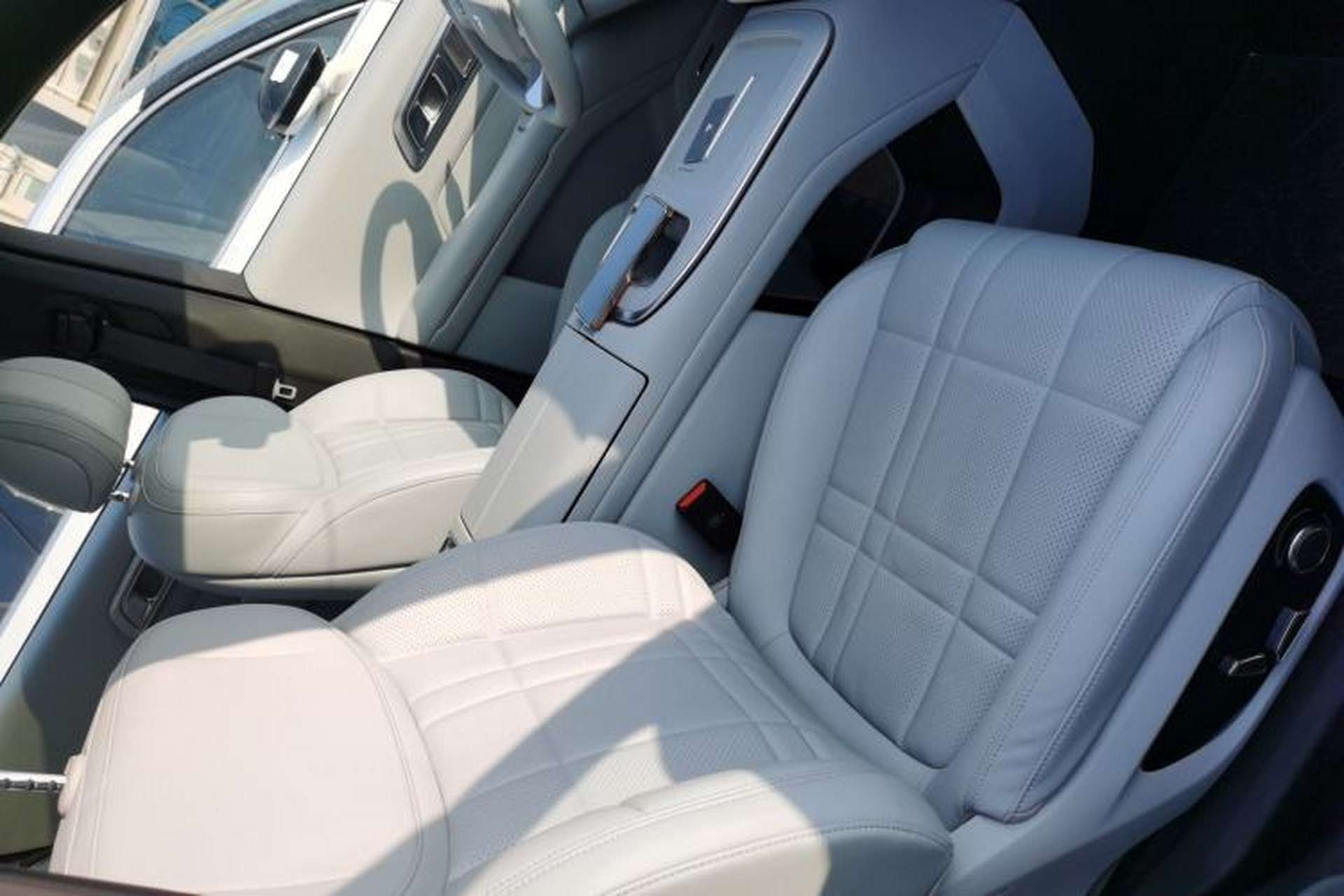 Used Deepal S09 2025 Rear-Drive Ultra+ Right Front Seat