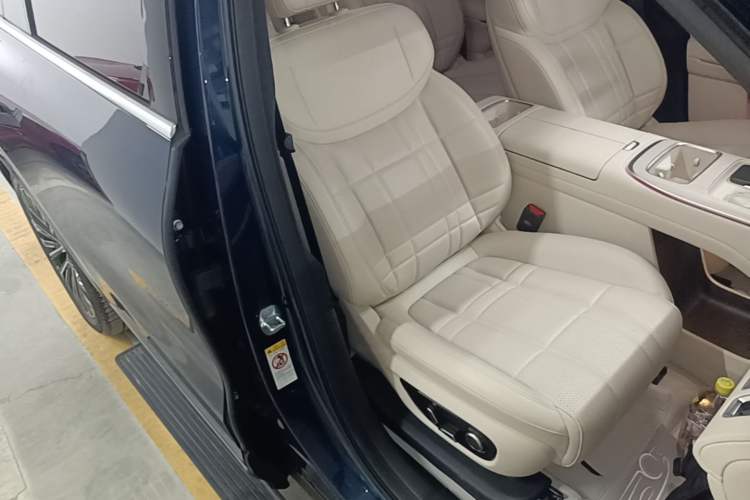 Used Deepal S09 2025 Four-Wheel Drive Ultra+ Custom Edition Right Front Seat
