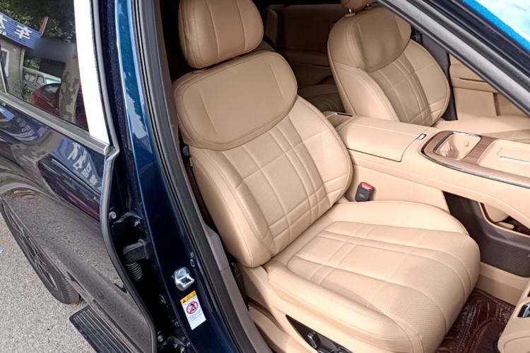 Used Deepal S09 2025 Model Rear-Wheel Drive Ultra+ Long-Range Version Right Front Seat
