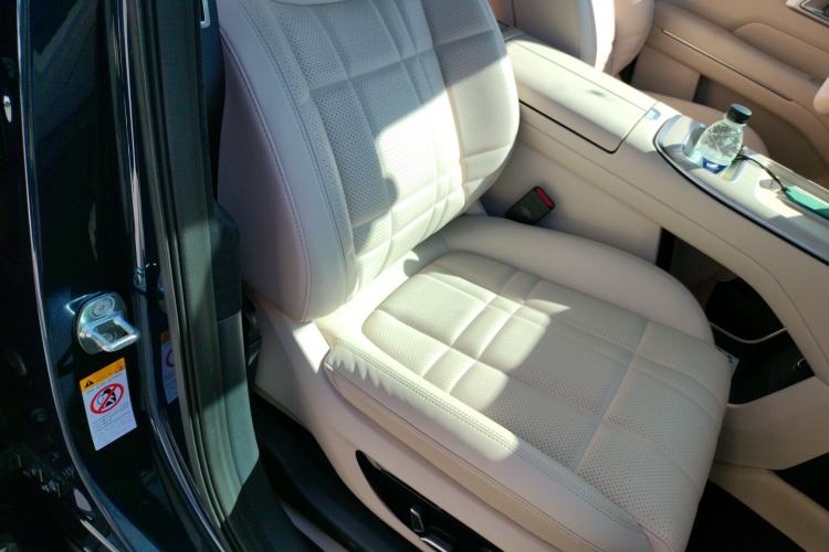 Used Deepal S09 2025 Four-Wheel Drive Ultra+ Custom Edition Right Front Seat