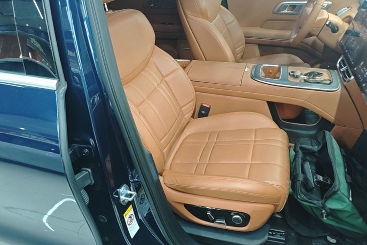 Used Deepal S09 2025 Four-Wheel Drive Ultra+ Custom Edition Right Front Seat