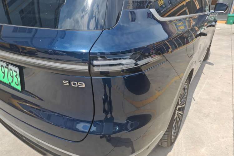 Used Deepal S09 2025 Four-Wheel Drive Ultra+ Custom Edition Right Rear Taillight