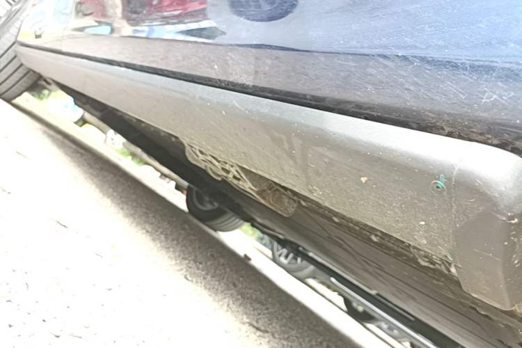 Used Deepal S09 2025 Model Rear-Wheel Drive Ultra+ Long-Range Version Right Side Sill