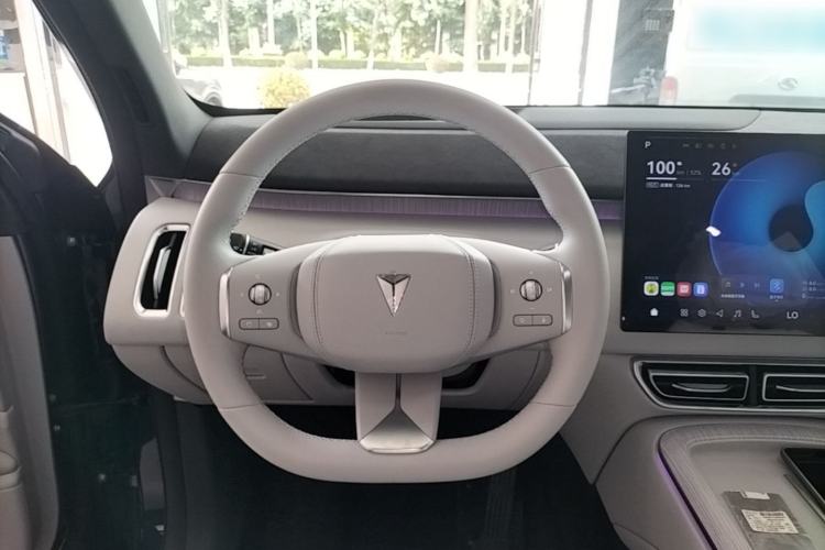 Used Deepal S09 2025 Rear-Drive Max Steering Wheel