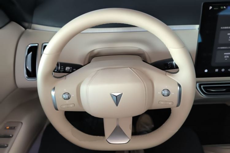 Used Deepal S09 2025 Four-Wheel Drive Ultra+ Custom Edition Steering Wheel
