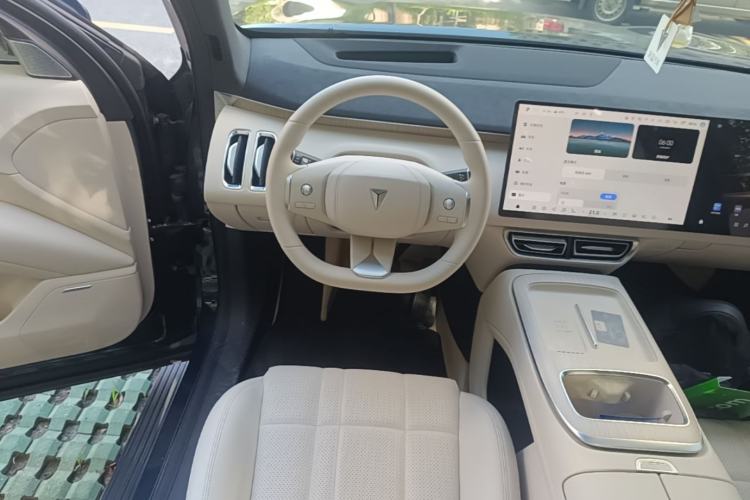 Used Deepal S09 2025 Four-Wheel Drive Ultra+ Custom Edition Steering Wheel