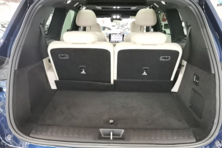 Used Deepal S09 2025 Four-Wheel Drive Ultra+ Custom Edition Trunk