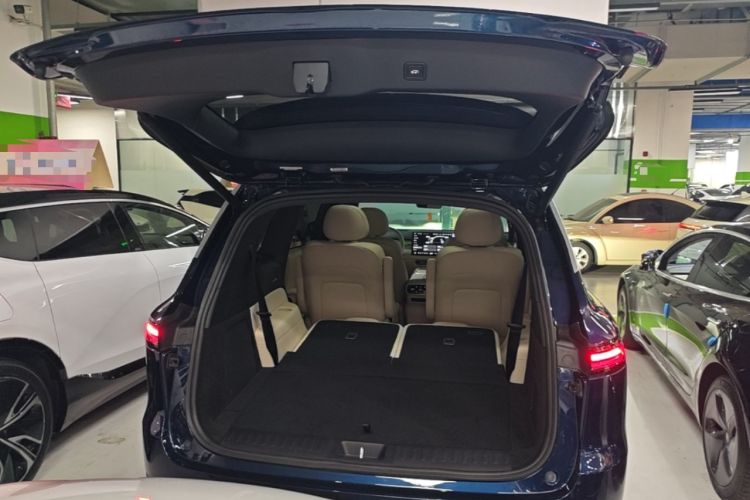 Used Deepal S09 2025 Rear-Drive Ultra+ Trunk
