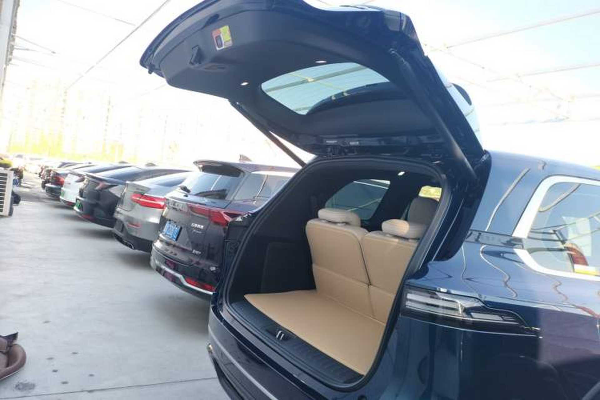 Used Deepal S09 2025 Rear-Drive Ultra Trunk