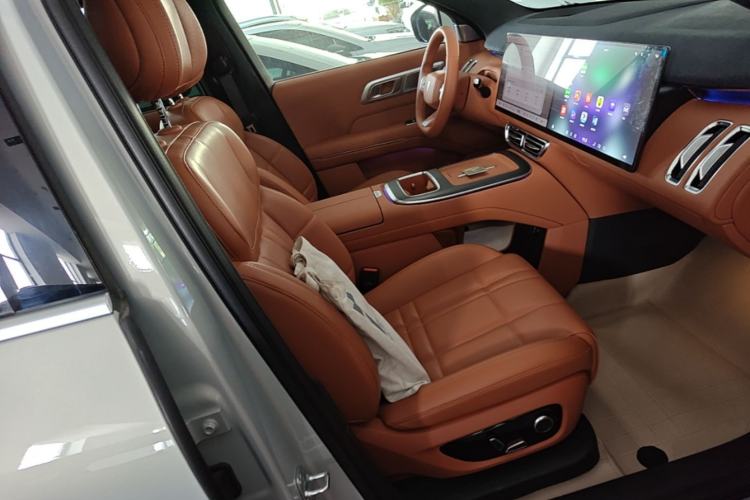 Used Deepal S09 2025 Four-Wheel Drive Ultra+ Custom Edition Right Front Seat