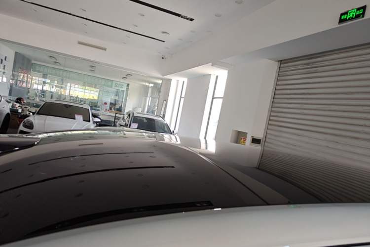 Used Deepal S09 2025 Four-Wheel Drive Ultra+ Custom Edition Roof