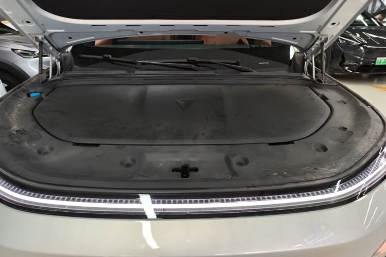 Used Deepal S09 2025 Four-Wheel Drive Ultra+ Custom Edition Engine Bay