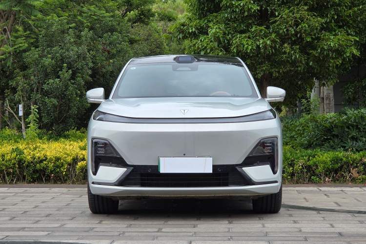 Used Deepal S09 2025 Four-Wheel Drive Ultra+ Custom Edition Exterior 3