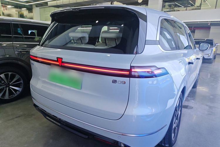 Used Deepal S09 2025 Rear-Drive Ultra+ Exterior 5