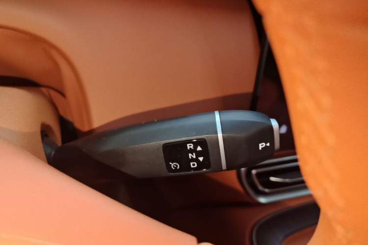 Used Deepal S09 2025 Four-Wheel Drive Ultra+ Custom Edition Gear Lever