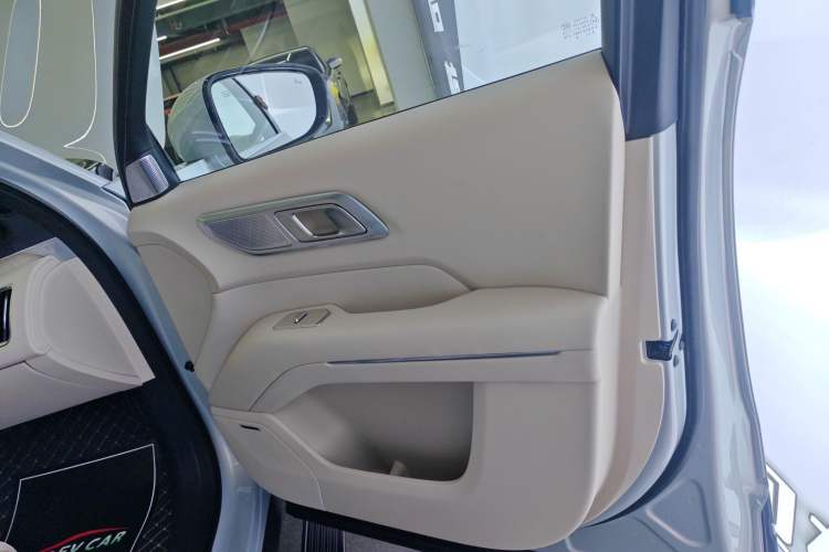 Used Deepal S09 2025 Rear-Drive Ultra+ Interior 5