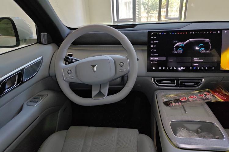 Used Deepal S09 2025 Rear-Drive Ultra Steering Wheel