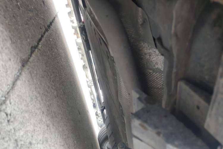 Used Deepal S09 2025 Model Rear-Wheel Drive Ultra+ Long-Range Version Chassis Front Left