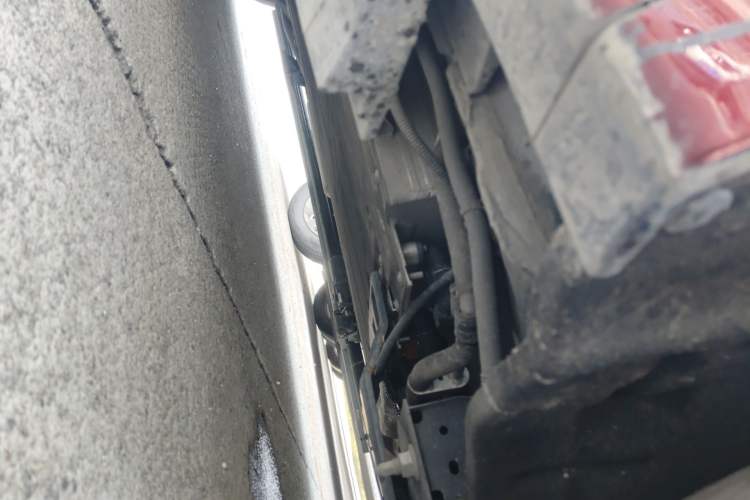 Used Deepal S09 2025 Model Rear-Wheel Drive Ultra+ Long-Range Version Chassis Front Right