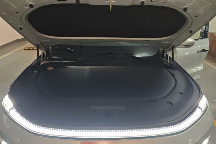 Used Deepal S09 2025 Rear-Drive Ultra Engine Bay