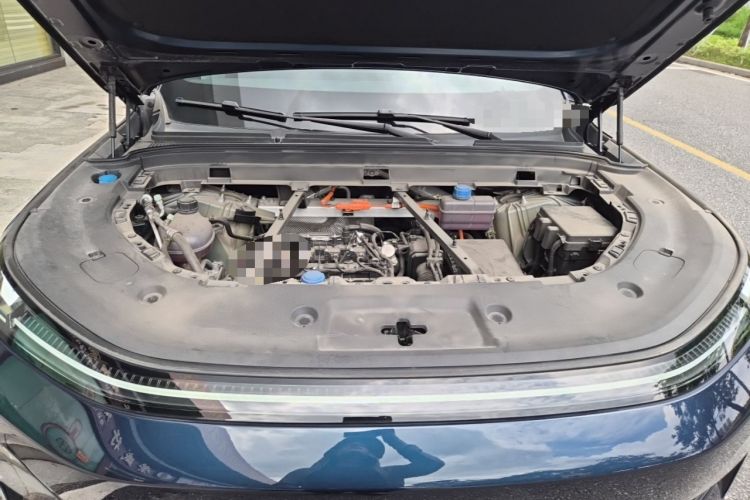 Used Deepal S09 2025 Rear-Drive Ultra+ Engine Bay