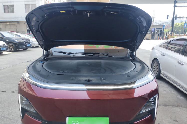 Used Deepal S09 2025 Model Rear-Wheel Drive Ultra+ Long-Range Version Engine Bay