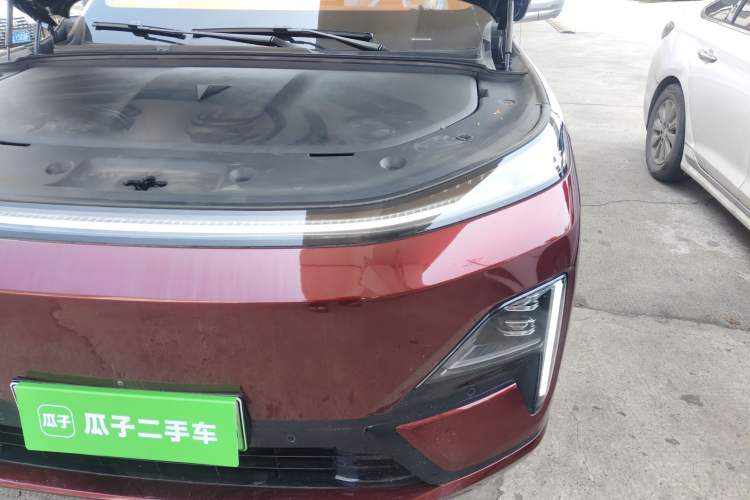 Used Deepal S09 2025 Model Rear-Wheel Drive Ultra+ Long-Range Version Engine Bay Left