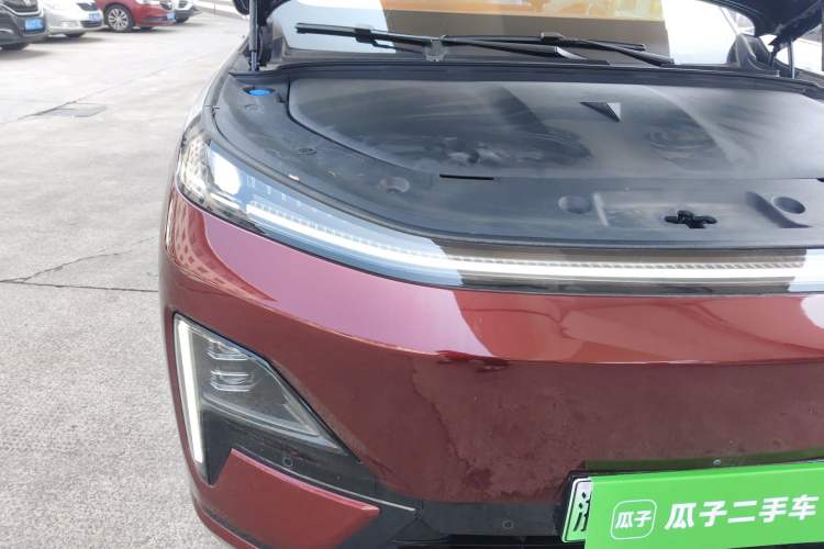 Used Deepal S09 2025 Model Rear-Wheel Drive Ultra+ Long-Range Version Engine Bay Right