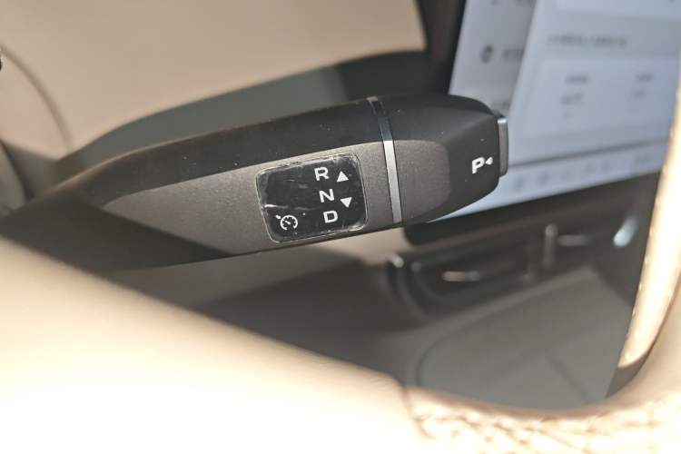 Used Deepal S09 2025 Rear-Drive Ultra Gear Lever