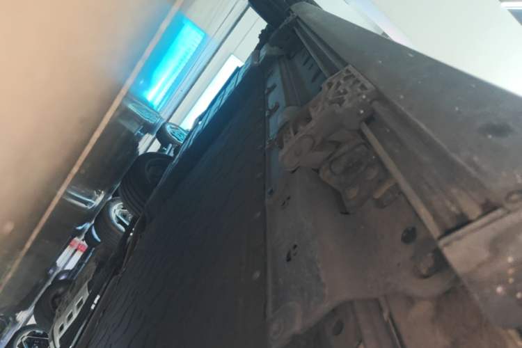 Used Deepal S09 2025 Four-Wheel Drive Ultra+ Custom Edition Right Side Sill