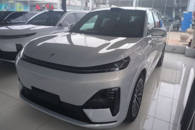 Used Deepal S09 2025 Four-Wheel Drive Ultra+ Custom Edition